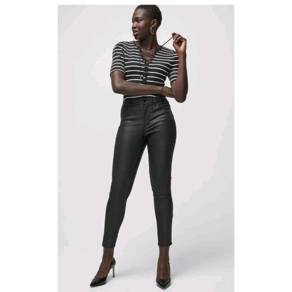 NWOT White House Black Market Hi Rise coated moto skinny jeans Sz 0 26x29 122